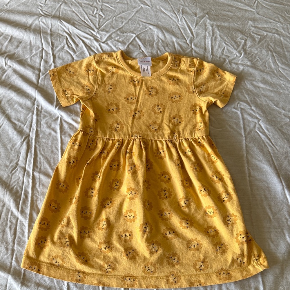 Hanna Andersson Yellow Lion Print Short Sleeve Dress